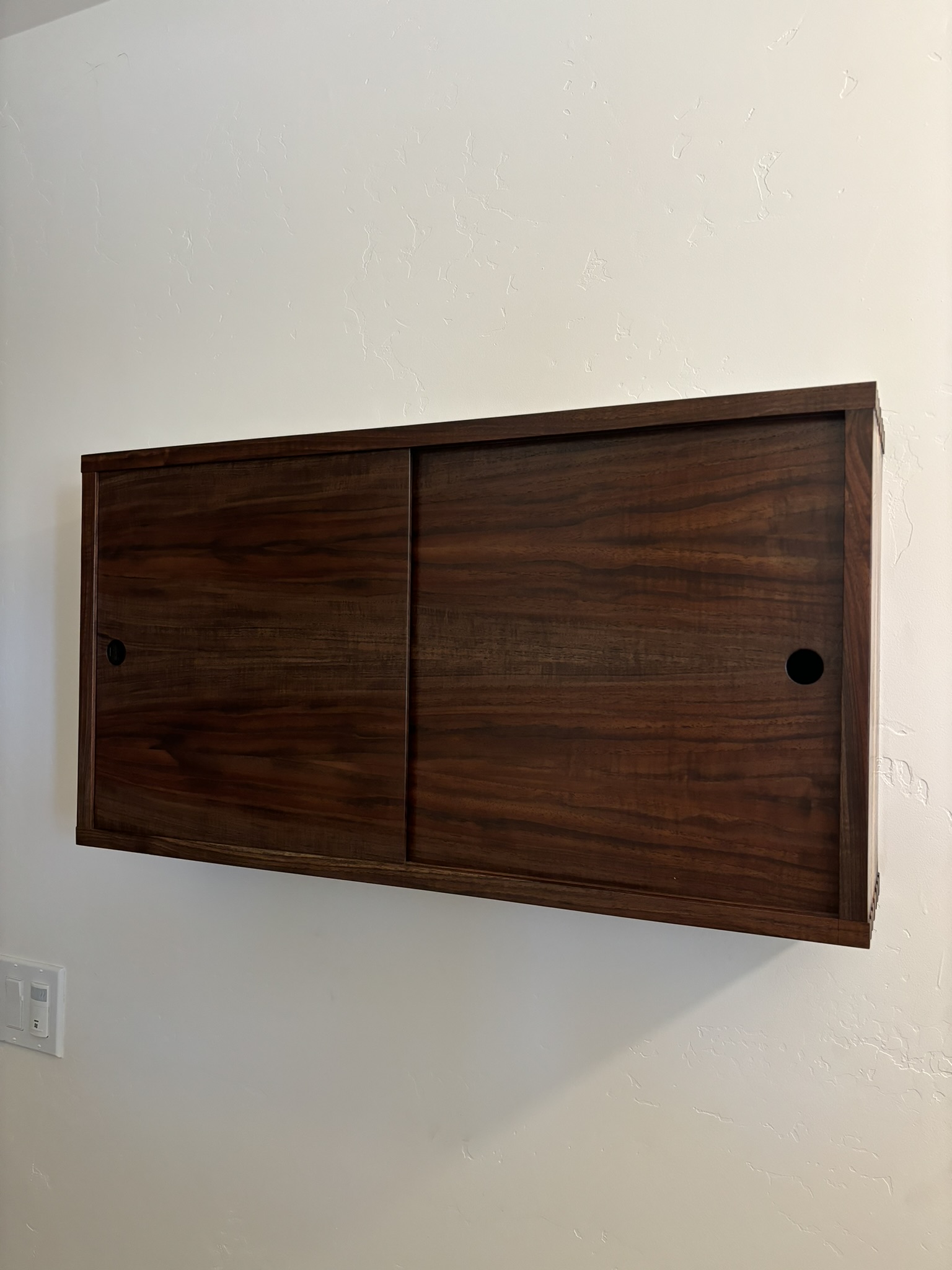 Wall Cabinet